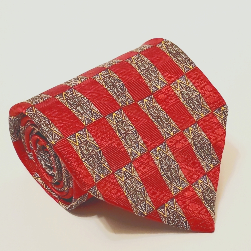 Givenchy Monsieur Necktie Red Geometric Pattern Silk Neck Tie  58x4"